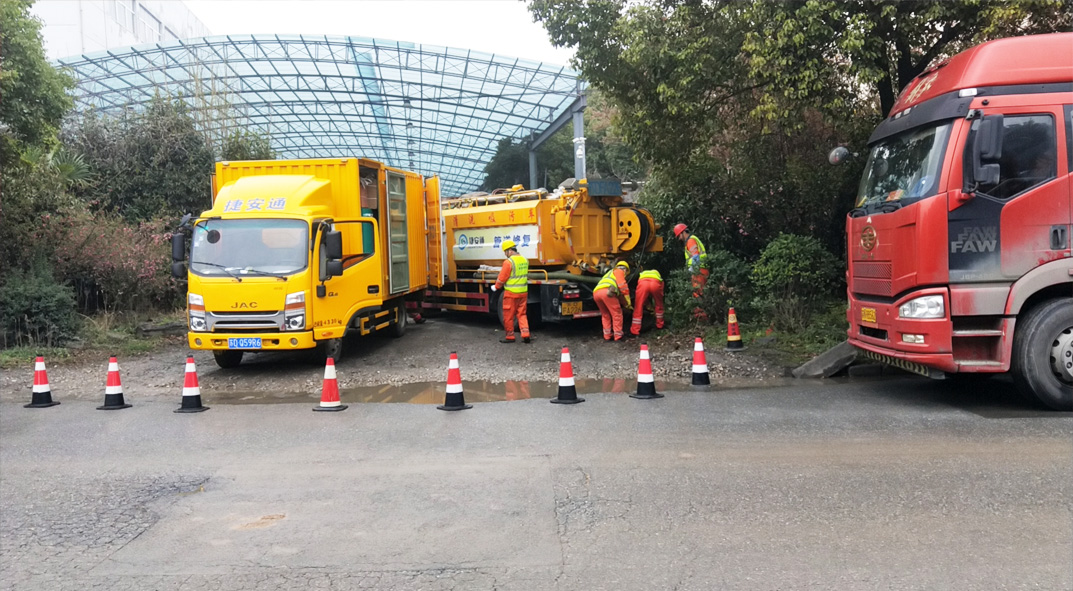 满洲里成区雨污水管网“四位一体”检测疏通项目